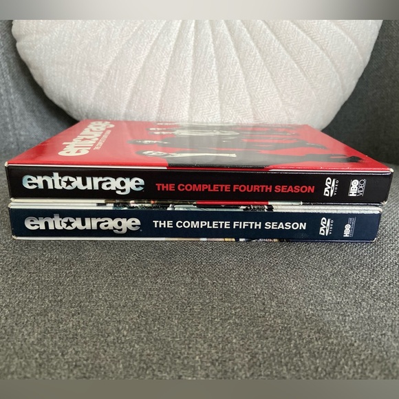 Entourage Seasons 4 & 5 DVDs - Picture 3 of 3